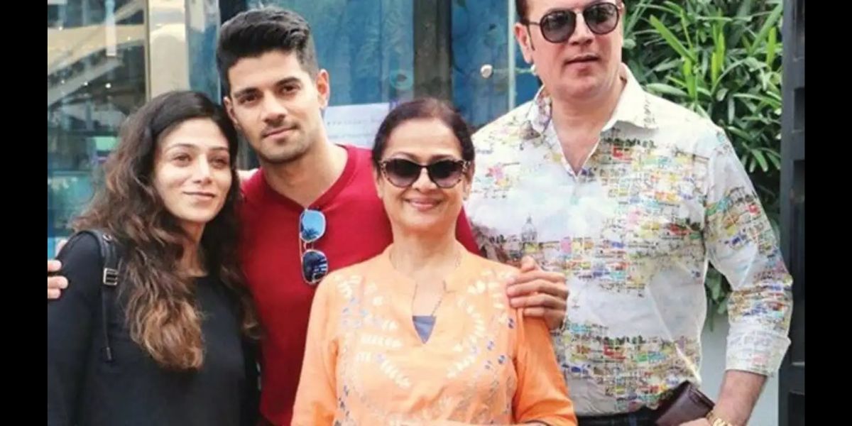 Zarina Wahab family