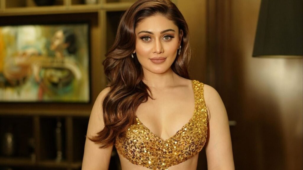 Shefali Jariwala Biography